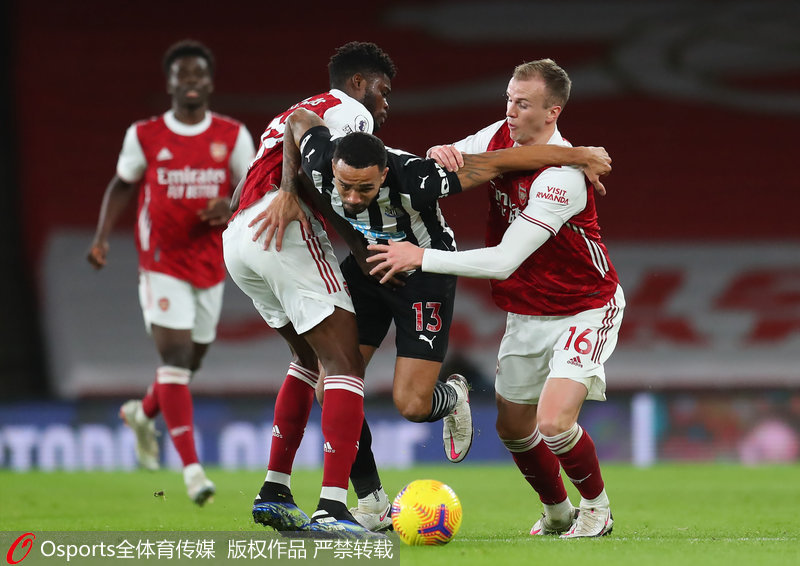  阿森纳萨卡边路突破助攻队友锁定胜局