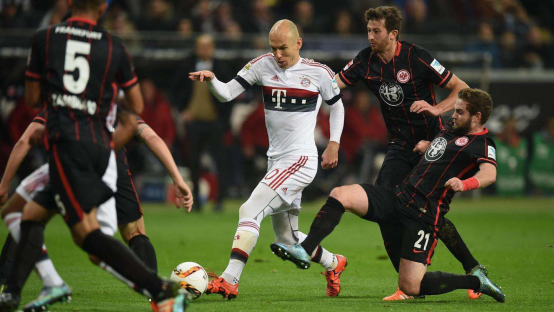  云达不来梅老将建功，经验引领球队走出困境